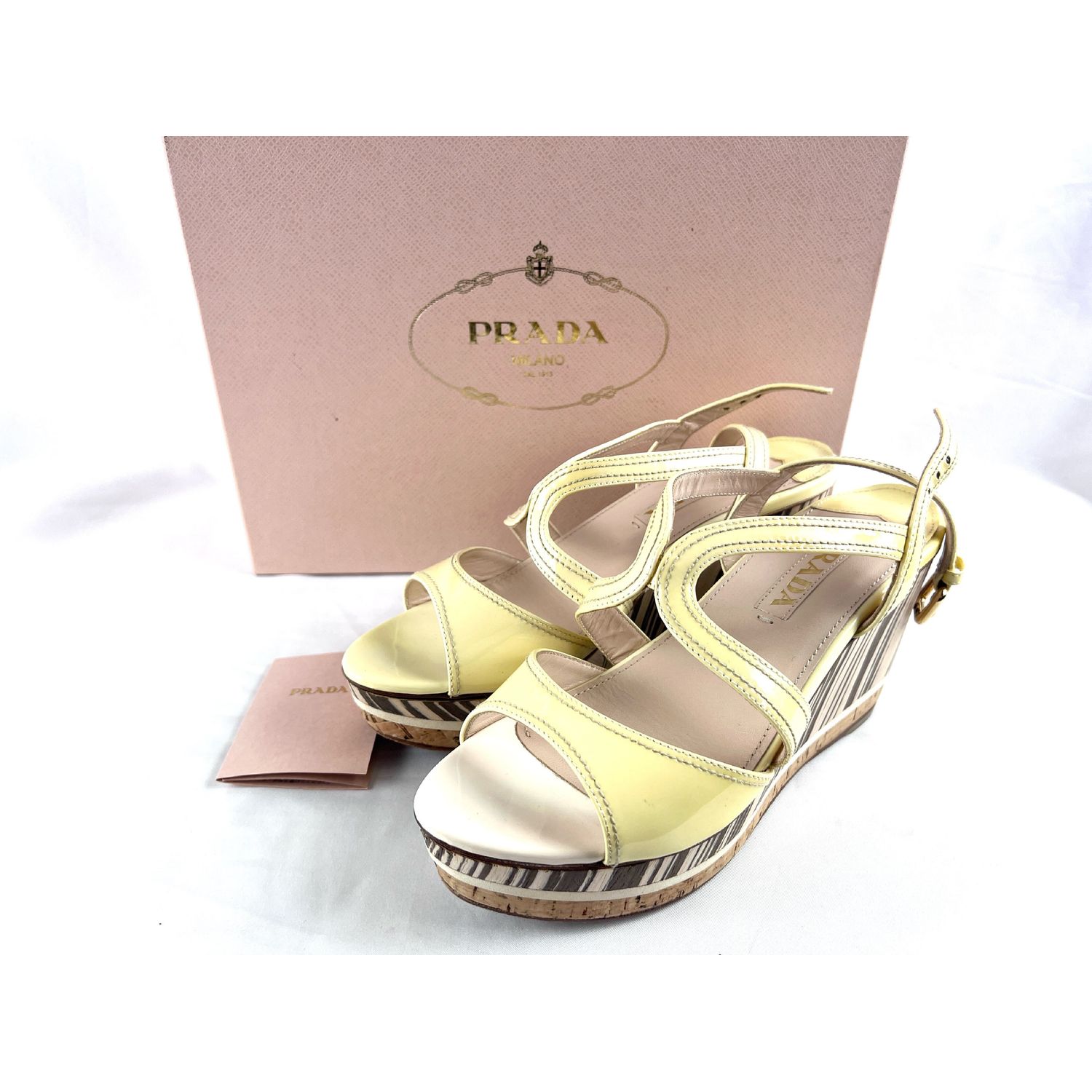 PRADA - プラダ コルクウェッジサンダル♡の通販 by kiki shop